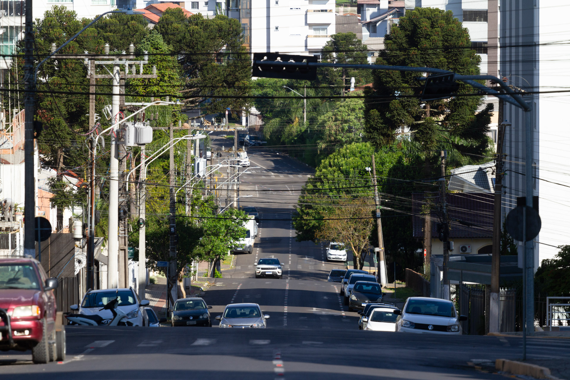 Prefeitura de Lages Um mês de governo municipal - Administração atual completa primeiros 30 dias à frente do Município e acentua as 30 ações concretas mais essenciais neste início de trabalho 