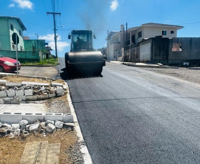 Prefeitura de Lages Com mais 11 obras entrando em fase final de pavimentação, total chegará a 28 concluídas nos próximos dias 