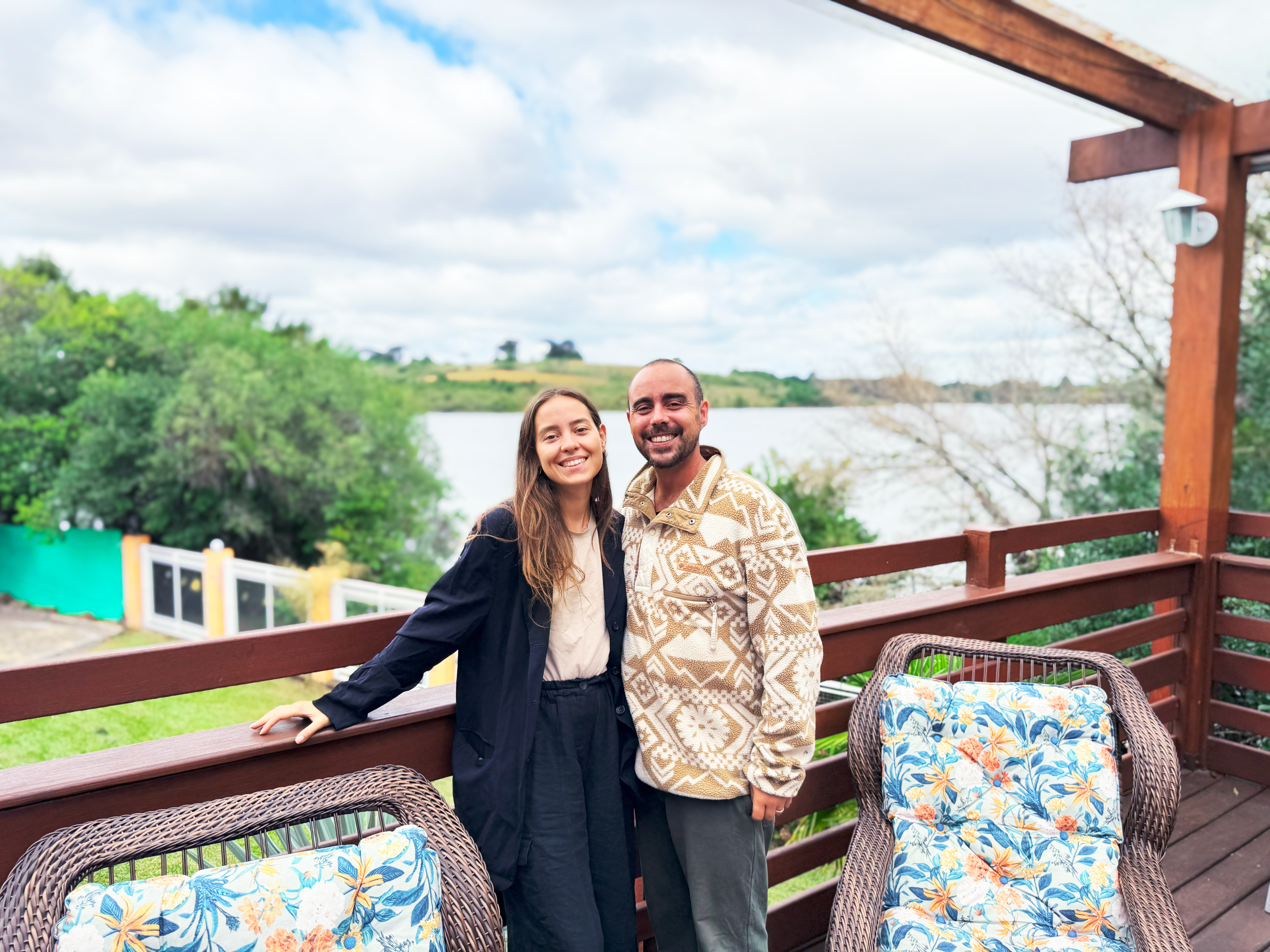 Prefeitura de Lages Lages recebe casal de influenciadores de Portugal, em expedição rumo ao Alasca a bordo de um motorhome